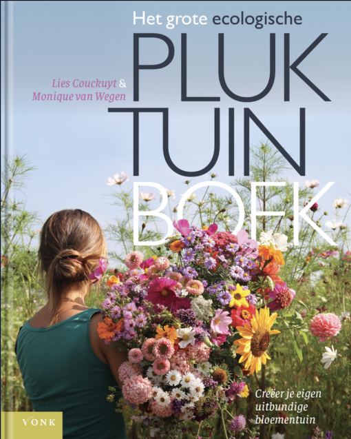 Het grote ecologische pluktuinboek een boek dat verkrijgbaar is bij DeDuurzameTuin.nl