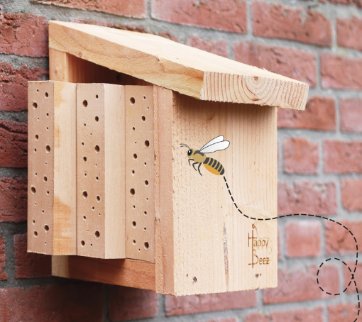HappyBeez insectenhotel verkrijgbaar bij DeDuurzameTuin.nl